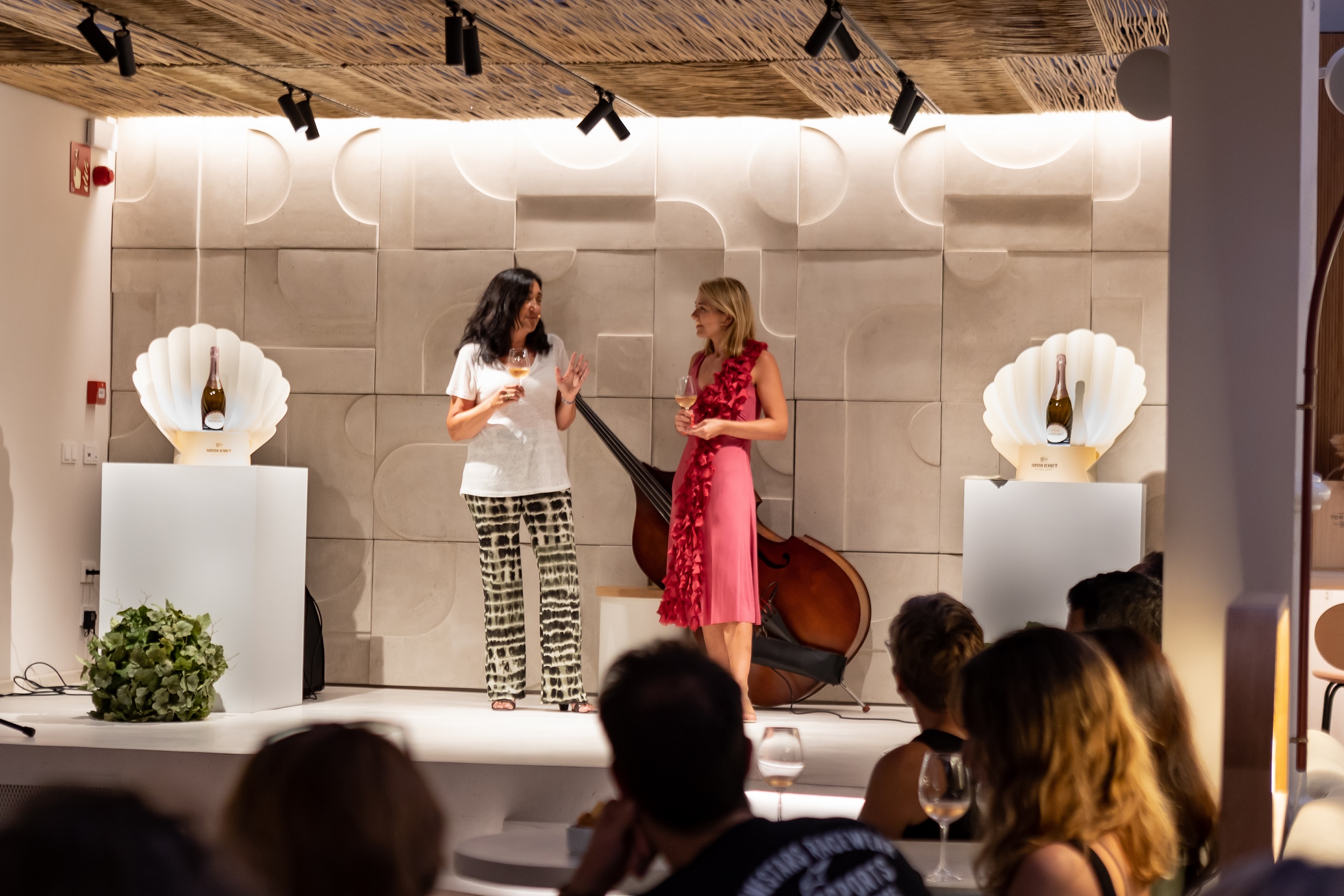 Presentació Rosé de Mar Anna Velazquez Meritxell Falgueres