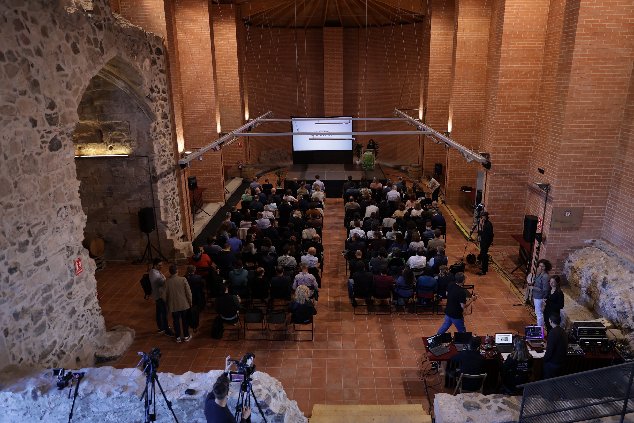 3er Simposio de Viticultura Regenerativa en el Castell de Falset