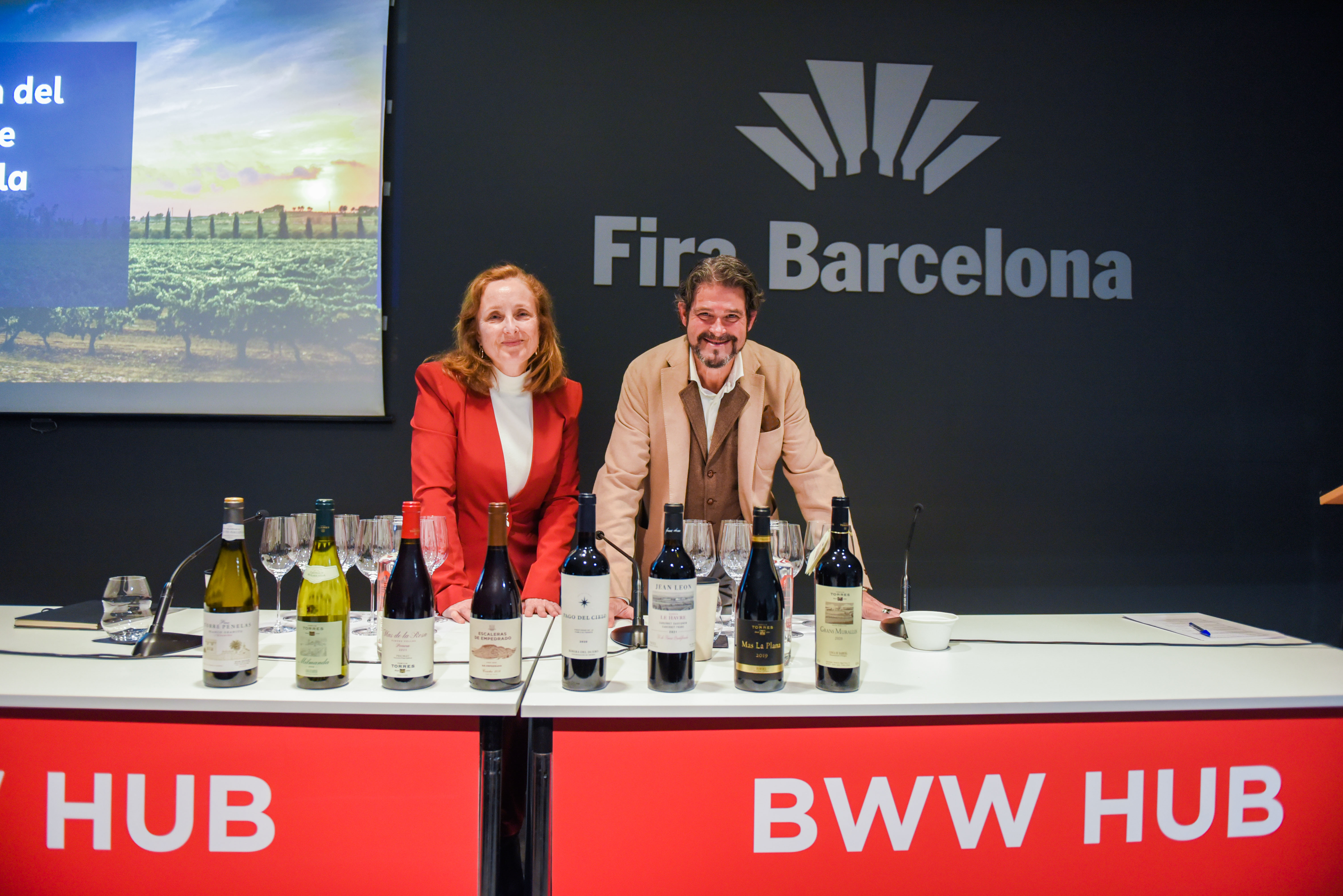 Mireia Torres y Sergi Castro durante la cata en la BWW