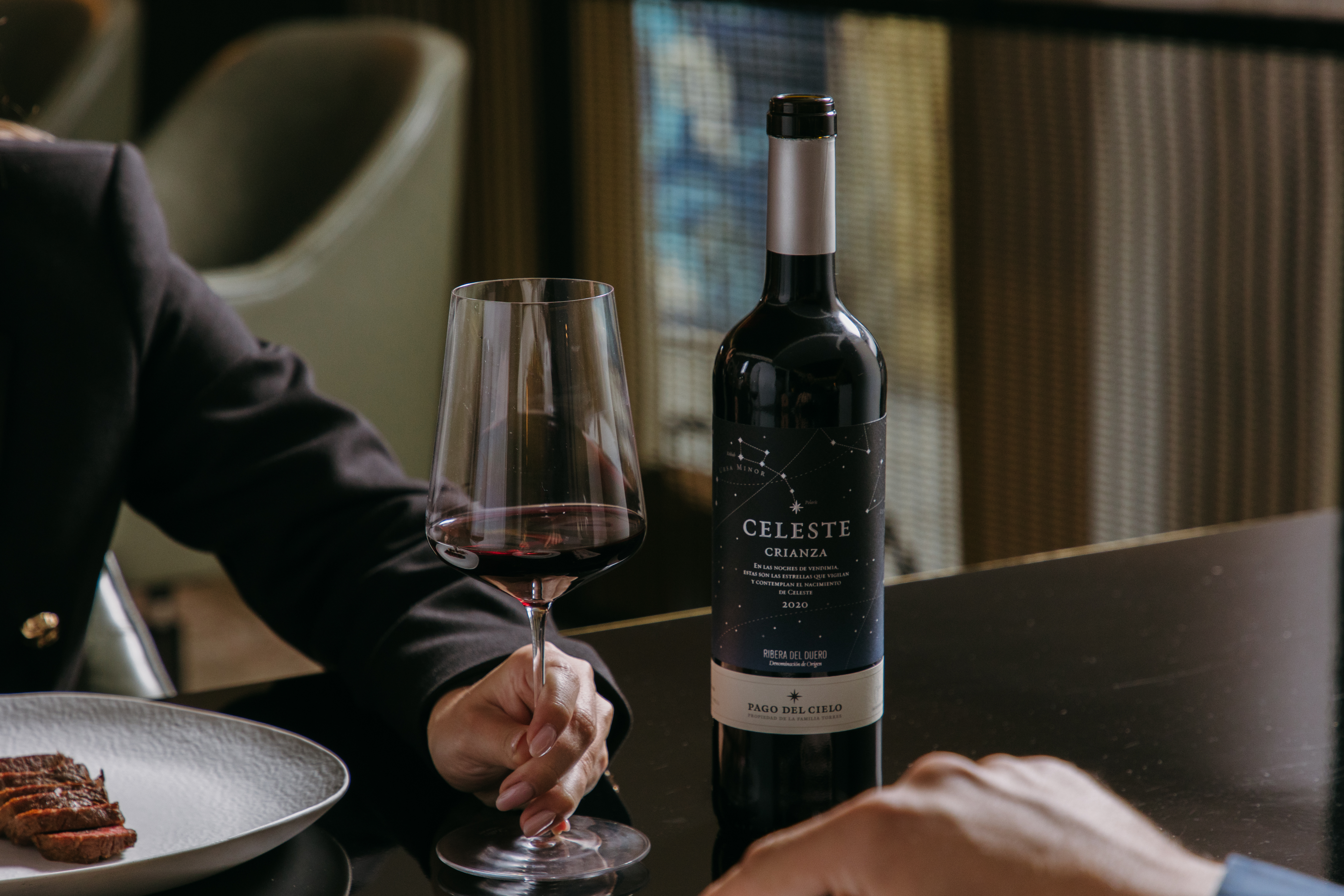 Celeste Crianza (DO Ribera del Duero), propiedad de Familia Torres.