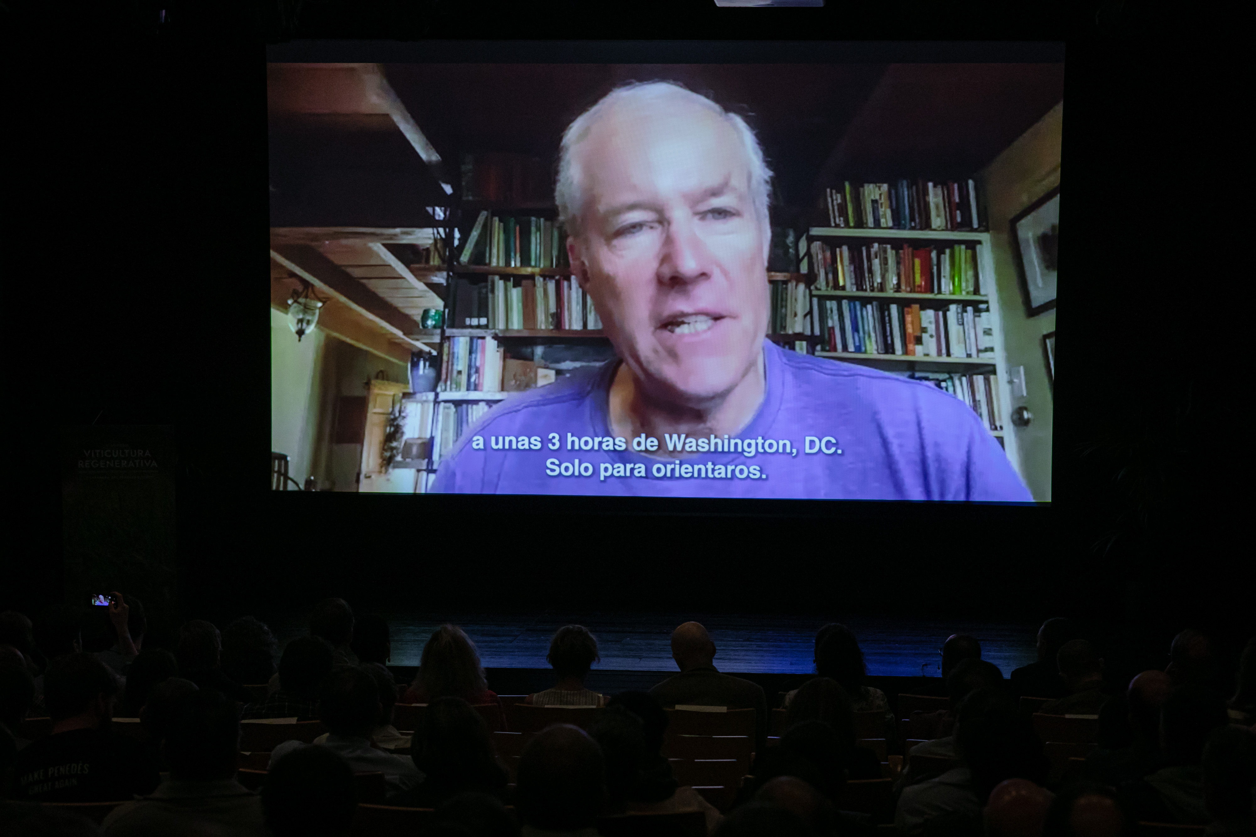 Joel Salatin durante su presentación en el segundo Simposio de Viticultura Regenerativa.